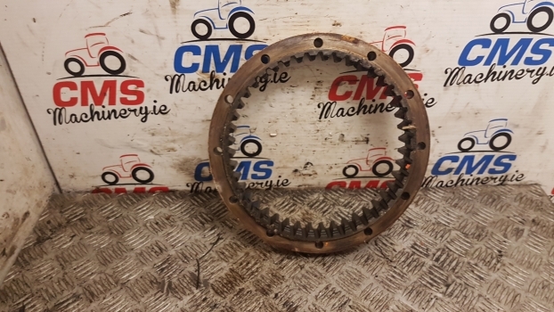 Massey Ferguson 50 Hx Rear Axle Ring Gear. Please Check By The Photos. - Aizmugurējā ass - Ekskavators-iekrāvējs: foto 1 Massey Ferguson 50 Hx Rear Axle Ring Gear. Please Check By The Photos. - Aizmugurējā ass - Ekskavators-iekrāvējs: foto 1