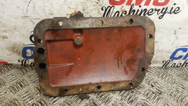 Massey Ferguson 50 Hx Transmision Cover Plate 1693383m1 - Transmisija - Ekskavators-iekrāvējs: foto 3 Massey Ferguson 50 Hx Transmision Cover Plate 1693383m1 - Transmisija - Ekskavators-iekrāvējs: foto 3