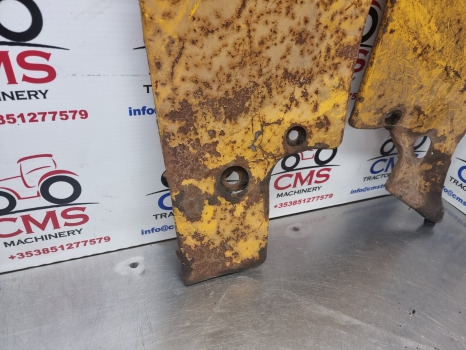 Massey Ferguson 50b, 50 Series, Engine Side Panel Pair - Virsbūve un ārpuse: foto 4 Massey Ferguson 50b, 50 Series, Engine Side Panel Pair - Virsbūve un ārpuse: foto 4