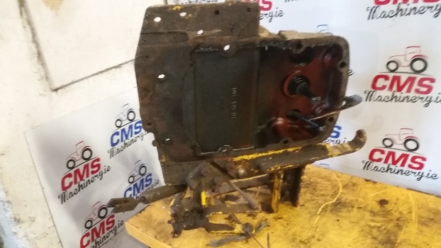 Massey Ferguson 50b Transmission Control Shift Cover Plate Assembly 881610m1 - Pārnesumu svira - Traktors: foto 4 Massey Ferguson 50b Transmission Control Shift Cover Plate Assembly 881610m1 - Pārnesumu svira - Traktors: foto 4