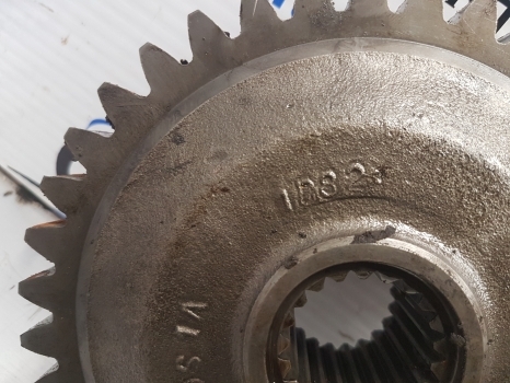 Massey Ferguson 50hx Transmission Gear 38 Teeth 1691261m1 - Transmisija - Ekskavators-iekrāvējs: foto 4 Massey Ferguson 50hx Transmission Gear 38 Teeth 1691261m1 - Transmisija - Ekskavators-iekrāvējs: foto 4