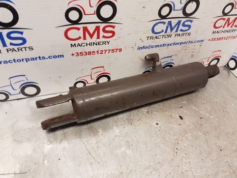 Massey Ferguson 6100, 6200 Ser. 6160 Hydraulic Lift Assistor Cylinder 3617433m91 - Hidrauliskais cilindrs - Traktors: foto 2 Massey Ferguson 6100, 6200 Ser. 6160 Hydraulic Lift Assistor Cylinder 3617433m91 - Hidrauliskais cilindrs - Traktors: foto 2