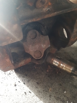 Massey Ferguson 6180 Front Axle Ag125 Hub Rhs Assy 3902404m92, 3429959m91 - Rumba - Traktors: foto 4 Massey Ferguson 6180 Front Axle Ag125 Hub Rhs Assy 3902404m92, 3429959m91 - Rumba - Traktors: foto 4