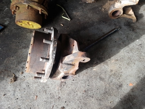 Massey Ferguson 6180 Front Axle Ag125 Hub Rhs Assy 3902404m92, 3429959m91 - Rumba - Traktors: foto 1 Massey Ferguson 6180 Front Axle Ag125 Hub Rhs Assy 3902404m92, 3429959m91 - Rumba - Traktors: foto 1