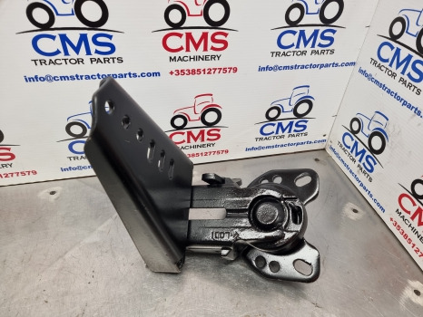 Massey Ferguson 7719, Claas, Mf, Front Mudguard Bracket Kit Rh 4273671m1 - Spārns: foto 2 Massey Ferguson 7719, Claas, Mf, Front Mudguard Bracket Kit Rh 4273671m1 - Spārns: foto 2