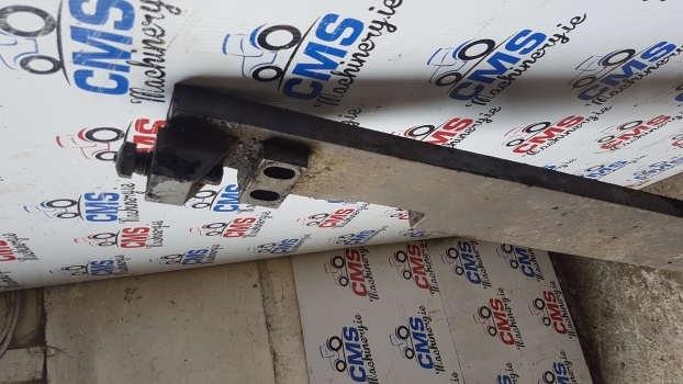 Massey Ferguson 8150 Right Hand Side Reinforcement Chassis Rail 3619810m5 - Rāmis/ Šasija - Traktors: foto 5 Massey Ferguson 8150 Right Hand Side Reinforcement Chassis Rail 3619810m5 - Rāmis/ Šasija - Traktors: foto 5