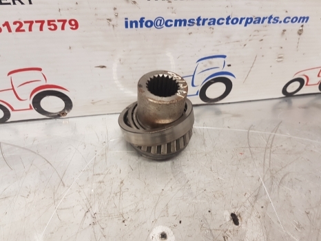 Mccormick Mc, Mc100, Case Mx, Mxc, Mx100 Transmission Shaft Collar 1345906c1 - Transmisija - Traktors: foto 1 Mccormick Mc, Mc100, Case Mx, Mxc, Mx100 Transmission Shaft Collar 1345906c1 - Transmisija - Traktors: foto 1