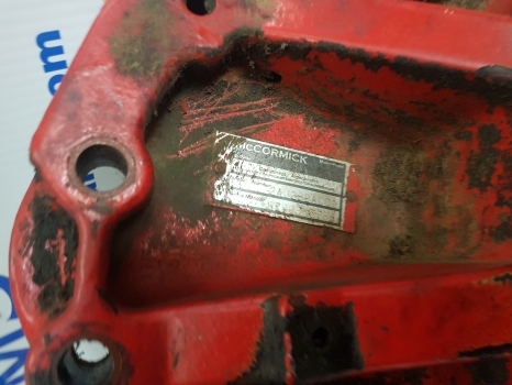 Mccormick Mc, Mc100, Case Mx80c, Mx100c Transmission Housing Plate 259908a5 - Transmisija - Traktors: foto 3 Mccormick Mc, Mc100, Case Mx80c, Mx100c Transmission Housing Plate 259908a5 - Transmisija - Traktors: foto 3