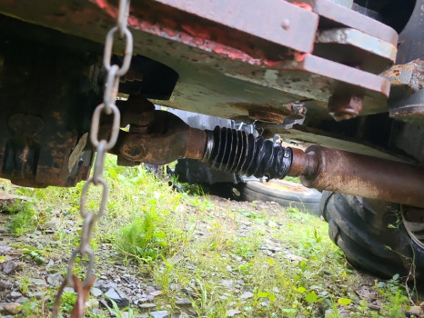 Neuson Ls6001 Propeller Drive Shaft Dropbox - Rear Axle - Transmisija: foto 2 Neuson Ls6001 Propeller Drive Shaft Dropbox - Rear Axle - Transmisija: foto 2