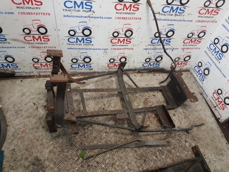 New Holland 8360, 8260, 8160, Tm120, Tm140 Bonnet, Hood Support Kit 82006312 - Motora pārsegs - Traktors: foto 3 New Holland 8360, 8260, 8160, Tm120, Tm140 Bonnet, Hood Support Kit 82006312 - Motora pārsegs - Traktors: foto 3