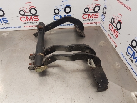New Holland Brake, Clutch Pedal Kit 87547108, 87547109, 87566904 - Pedālis - Traktors: foto 3 New Holland Brake, Clutch Pedal Kit 87547108, 87547109, 87566904 - Pedālis - Traktors: foto 3