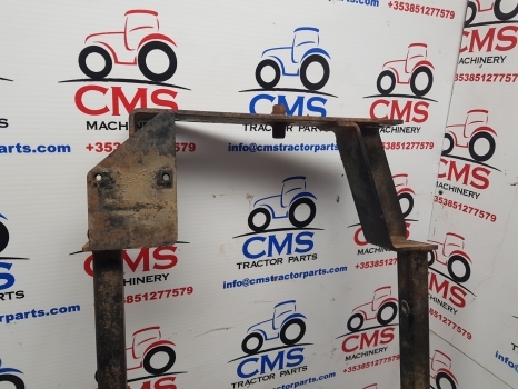 New Holland Case Puma T6000, T7 T7.200 Hood Bonnet Support 84148993, 84355109 - Motora pārsegs - Traktors: foto 3 New Holland Case Puma T6000, T7 T7.200 Hood Bonnet Support 84148993, 84355109 - Motora pārsegs - Traktors: foto 3