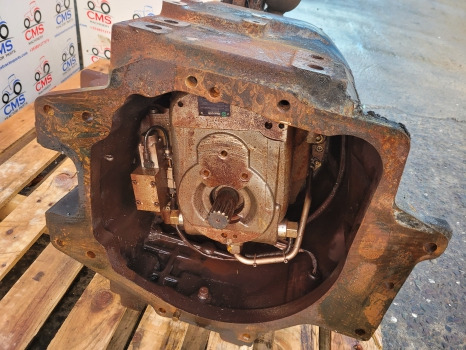 New Holland Case T7, Puma Swb Autocommand, Cvt Cvx Transmission 84567178, 84356582 - Pārnesumkārba: foto 5 New Holland Case T7, Puma Swb Autocommand, Cvt Cvx Transmission 84567178, 84356582 - Pārnesumkārba: foto 5