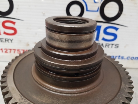 New Holland Case T7, T6000, Puma T7.190 Splitter Clutch Bell Housing 87718795 - Sajūgs un rezerves daļas - Traktors: foto 3 New Holland Case T7, T6000, Puma T7.190 Splitter Clutch Bell Housing 87718795 - Sajūgs un rezerves daļas - Traktors: foto 3