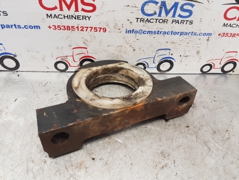 New Holland Lm435a, Lm415a, Lm425a, Lm445a Rear Axle Support 85825742 - Aizmugurējā ass - Teleskopiskais iekrāvējs: foto 3 New Holland Lm435a, Lm415a, Lm425a, Lm445a Rear Axle Support 85825742 - Aizmugurējā ass - Teleskopiskais iekrāvējs: foto 3