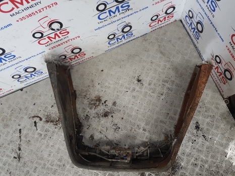 New Holland Lm435a, Lm415a, Lm445a, Lm425a Grill, Grille, Bonnet Lock 85825742 - Radiatora reste - Teleskopiskais iekrāvējs: foto 3 New Holland Lm435a, Lm415a, Lm445a, Lm425a Grill, Grille, Bonnet Lock 85825742 - Radiatora reste - Teleskopiskais iekrāvējs: foto 3