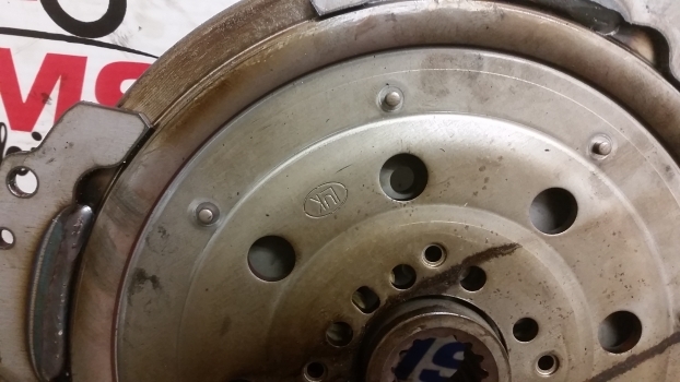 New Holland T5. 100, 110, 120 Engine Flywheel Damper 47888600 - Spararats - Traktors: foto 3 New Holland T5. 100, 110, 120 Engine Flywheel Damper 47888600 - Spararats - Traktors: foto 3