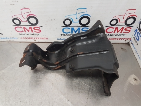 New Holland T5.95, T4.85, T4.75, Case Farmall 105a Engine Hood Support 84538400 - Motora pārsegs - Traktors: foto 2 New Holland T5.95, T4.85, T4.75, Case Farmall 105a Engine Hood Support 84538400 - Motora pārsegs - Traktors: foto 2