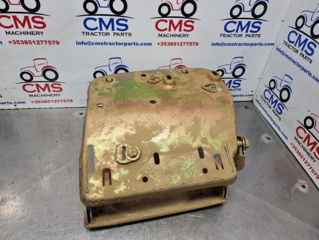 New Holland T6, T7, Tsa, T6000 Ser, T7000, Passenger Seat Frame 84250410 - Sēdeklis: foto 4 New Holland T6, T7, Tsa, T6000 Ser, T7000, Passenger Seat Frame 84250410 - Sēdeklis: foto 4