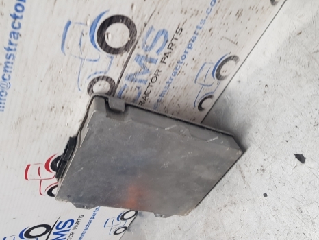 New Holland T7.170, T7.185, T7.200, T7.210 Xcm Unit Rk Ecu 47656754, 47656738 - Elektroniskais vadības bloks (ECU) - Traktors: foto 5 New Holland T7.170, T7.185, T7.200, T7.210 Xcm Unit Rk Ecu 47656754, 47656738 - Elektroniskais vadības bloks (ECU) - Traktors: foto 5