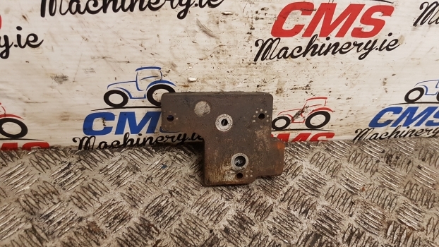 New Holland T7, Tm, T7000, Tm7000 Ser. Tm130 Hydraulic Valve End Section 5195157 - Hidrauliskais vārsts - Traktors: foto 2 New Holland T7, Tm, T7000, Tm7000 Ser. Tm130 Hydraulic Valve End Section 5195157 - Hidrauliskais vārsts - Traktors: foto 2