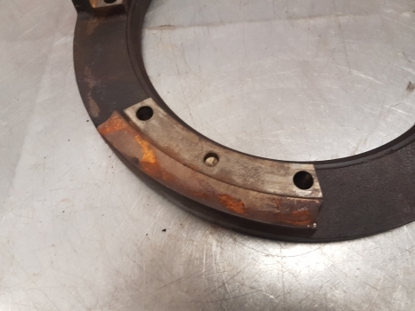 New Holland Tm 190, Tm175, Case Puma, Mxm Engine Flywheel Plate 47125891 - Spararats - Traktors: foto 3 New Holland Tm 190, Tm175, Case Puma, Mxm Engine Flywheel Plate 47125891 - Spararats - Traktors: foto 3