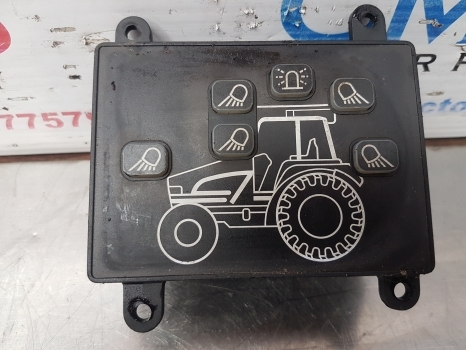 New Holland Ts115a Case Mxu100, 110 Worklamp Ecu 82022885, 47571856 - Elektroniskais vadības bloks (ECU) - Traktors: foto 2 New Holland Ts115a Case Mxu100, 110 Worklamp Ecu 82022885, 47571856 - Elektroniskais vadības bloks (ECU) - Traktors: foto 2
