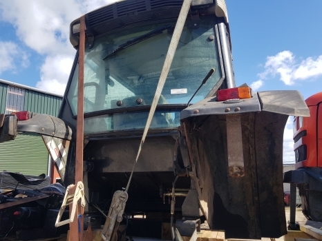 Same Dorado 85 Engine, Front, Rear Axle, Cab, Transmission, Hydraulic Parts - Dzinējs - Traktors: foto 3 Same Dorado 85 Engine, Front, Rear Axle, Cab, Transmission, Hydraulic Parts - Dzinējs - Traktors: foto 3