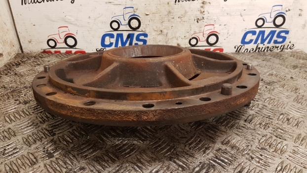 Same Rubin 120 Titan, Silver Rear Axle Differential Flange 0.007.7564.0/30 - Aizmugurējā ass - Traktors: foto 4 Same Rubin 120 Titan, Silver Rear Axle Differential Flange 0.007.7564.0/30 - Aizmugurējā ass - Traktors: foto 4