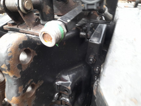 Valtra 6400 Pto Unit Complete - Transmisija - Traktors: foto 3 Valtra 6400 Pto Unit Complete - Transmisija - Traktors: foto 3