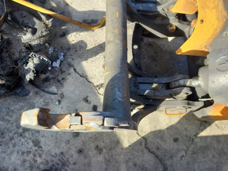 Valtra S374 Front Linkage And Pto Kit 4385012m93, 4385013m2, 4274872m92 - Piekare: foto 4 Valtra S374 Front Linkage And Pto Kit 4385012m93, 4385013m2, 4274872m92 - Piekare: foto 4