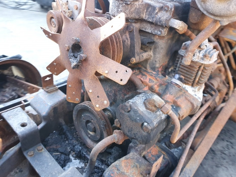 Zetor Proxima 8441 Front, Rear Axle, Engine, Transmission, Hydraulic, Lift Parts - Dzinējs un rezerves daļas: foto 2 Zetor Proxima 8441 Front, Rear Axle, Engine, Transmission, Hydraulic, Lift Parts - Dzinējs un rezerves daļas: foto 2