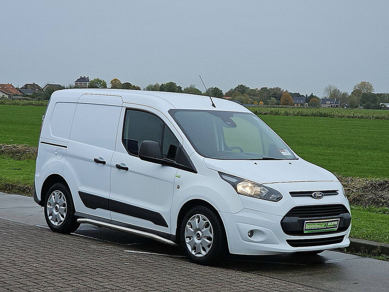 Ford Transit Connect 2.0 - Mazs furgons: foto 4 Ford Transit Connect 2.0 - Mazs furgons: foto 4