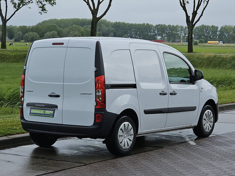 Mercedes-Benz Citan 109 CDI LONG PRO - Furgons ar slēgtā virsbūve: foto 3 Mercedes-Benz Citan 109 CDI LONG PRO - Furgons ar slēgtā virsbūve: foto 3