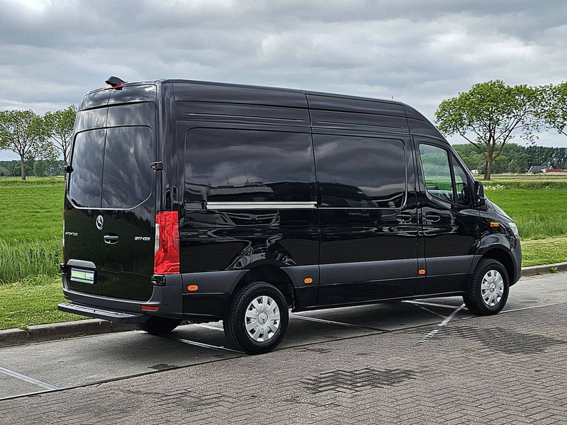 Mercedes-Benz Sprinter 317 L2H2 LED RWD! - Kravas mikroautobuss: foto 3 Mercedes-Benz Sprinter 317 L2H2 LED RWD! - Kravas mikroautobuss: foto 3