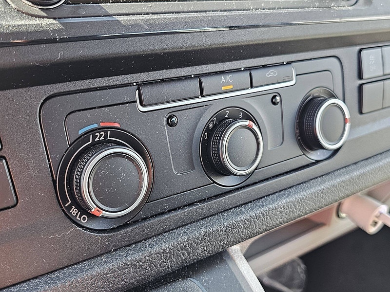 Mazs furgons Volkswagen Transporter 2.0 TDI L2 Dubbel Cabine NAP: foto 5 Mazs furgons Volkswagen Transporter 2.0 TDI L2 Dubbel Cabine NAP: foto 5