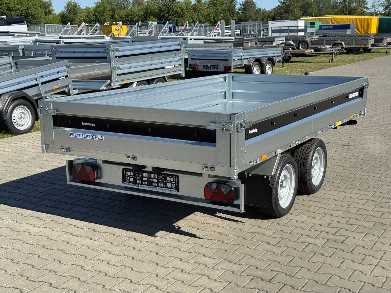 BRENDERUP BT4310STB2700 + najazdy ALU | 308 x 168 cm | 2700kg līzingu BRENDERUP BT4310STB2700 + najazdy ALU | 308 x 168 cm | 2700kg: foto 6