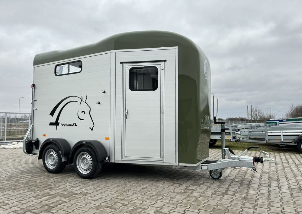 Cheval Liberte Touring Country XL przyczepa na dwa konie | duża siodlarnia | drzwi boczne | rampa przednia | 387×179 cm | ALUMINIOWA | Debon | dostawa | mocna i solidna | - Zirgu piekabe: foto 4 Cheval Liberte Touring Country XL przyczepa na dwa konie | duża siodlarnia | drzwi boczne | rampa przednia | 387×179 cm | ALUMINIOWA | Debon | dostawa | mocna i solidna | - Zirgu piekabe: foto 4