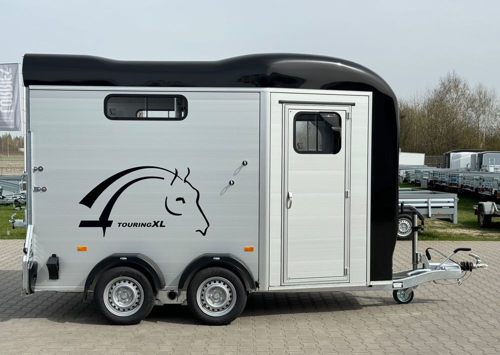 Cheval Liberte Touring Country XL przyczepa na dwa konie | duża siodlarnia | drzwi boczne | rampa przednia | 387×179 cm | ALUMINIOWA | Debon | dostawa | mocna i solidna | - Zirgu piekabe: foto 2 Cheval Liberte Touring Country XL przyczepa na dwa konie | duża siodlarnia | drzwi boczne | rampa przednia | 387×179 cm | ALUMINIOWA | Debon | dostawa | mocna i solidna | - Zirgu piekabe: foto 2