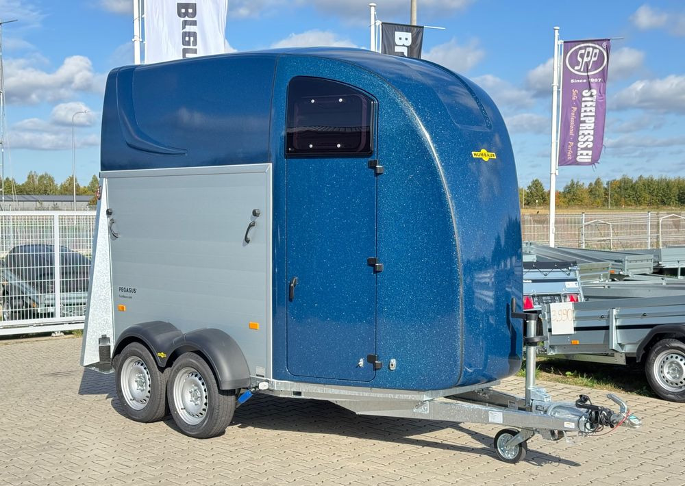 HUMBAUR Pegasus 2400 | siodlarnia, DMC 2400kg, przyczepa do przewozu 2 koni - Zirgu piekabe: foto 1 HUMBAUR Pegasus 2400 | siodlarnia, DMC 2400kg, przyczepa do przewozu 2 koni - Zirgu piekabe: foto 1