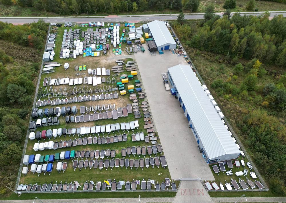 Lorries Lorries PLI35-6021 - laweta trzyosiowa uchylna lampy LED pompa hydrauliczna wypełnienie podłogi ALU - Piekabe autovedējs: foto 4 Lorries Lorries PLI35-6021 - laweta trzyosiowa uchylna lampy LED pompa hydrauliczna wypełnienie podłogi ALU - Piekabe autovedējs: foto 4