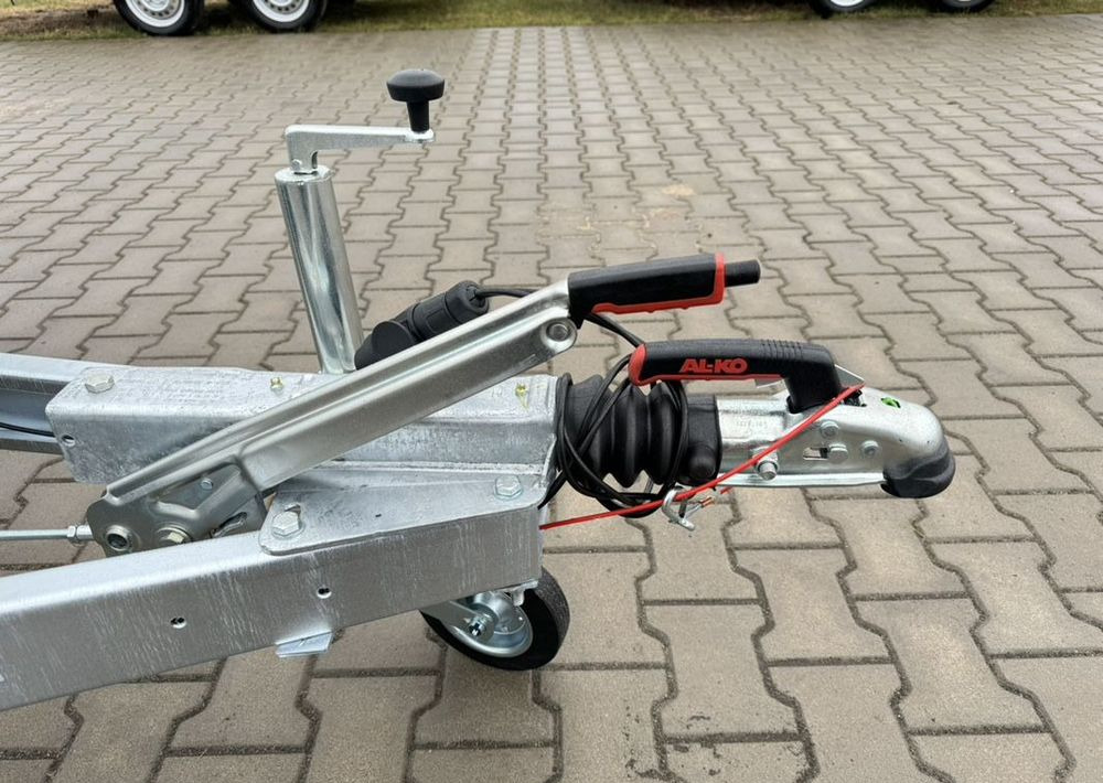 NEPTUN Nordica N13-302 2 KPS GN274 | 302 x 151 x 40 cm / 1300 kg - Bortu piekabe/ Platforma: foto 3 NEPTUN Nordica N13-302 2 KPS GN274 | 302 x 151 x 40 cm / 1300 kg - Bortu piekabe/ Platforma: foto 3