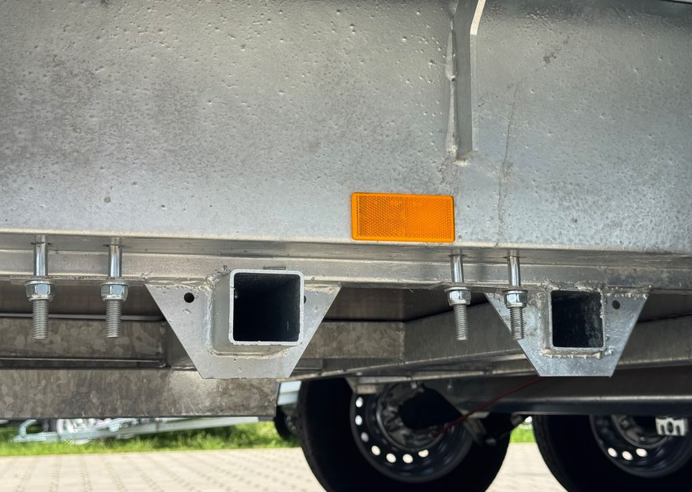 Jaunā Celtniecības tehnikas piekabe Niewiadów KN401835T - 400 x 185 cm | 2570kg ładowności | trap stalowy | 3-osiowa budowlanka: foto 10 Jaunā Celtniecības tehnikas piekabe Niewiadów KN401835T - 400 x 185 cm | 2570kg ładowności | trap stalowy | 3-osiowa budowlanka: foto 10