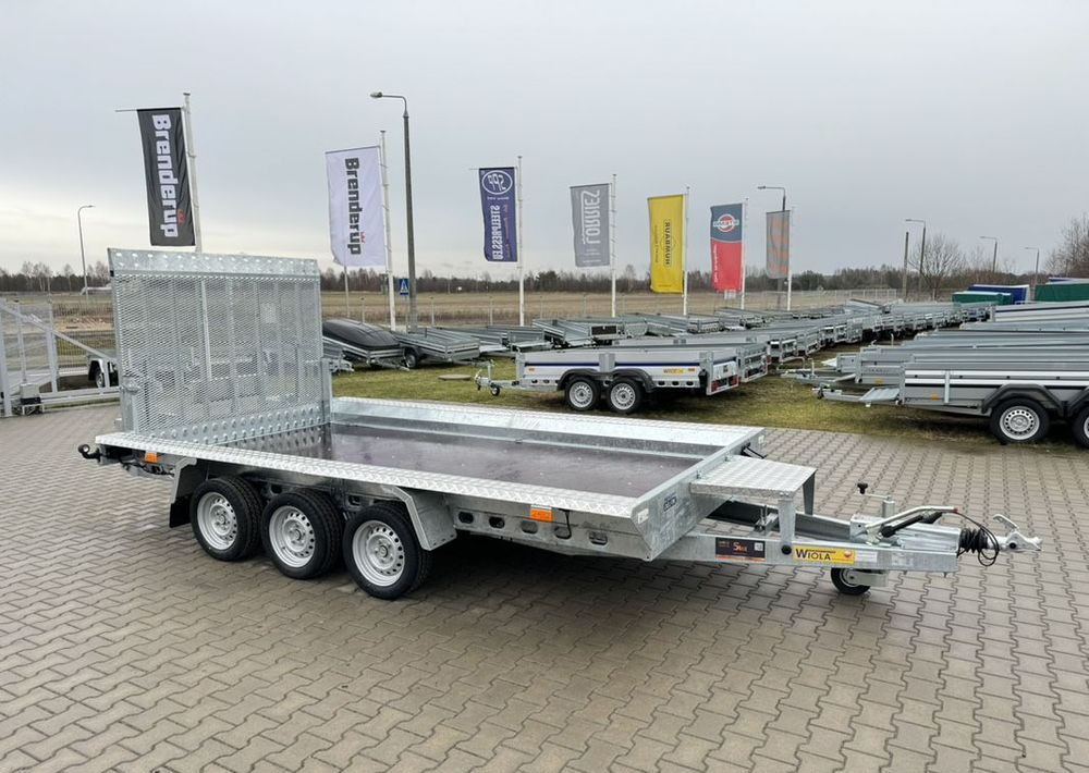 WIOLA Wiola B3540 MAX - 400 x 170 cm | 2546kg ładowności | trap stalowy | 3-osiowa budowlanka - Celtniecības tehnikas piekabe: foto 1 WIOLA Wiola B3540 MAX - 400 x 170 cm | 2546kg ładowności | trap stalowy | 3-osiowa budowlanka - Celtniecības tehnikas piekabe: foto 1