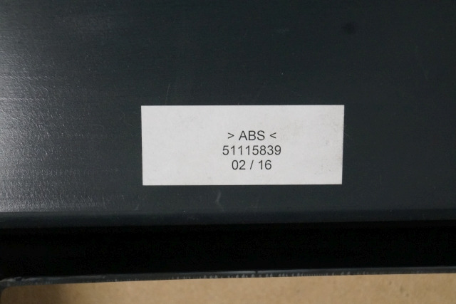 Jungheinrich 51115839 | Dasboard including keyswitch and battery/hour indicator - Mērinstrumentu panelis - Iekraušanas tehnika: foto 3 Jungheinrich 51115839 | Dasboard including keyswitch and battery/hour indicator - Mērinstrumentu panelis - Iekraušanas tehnika: foto 3