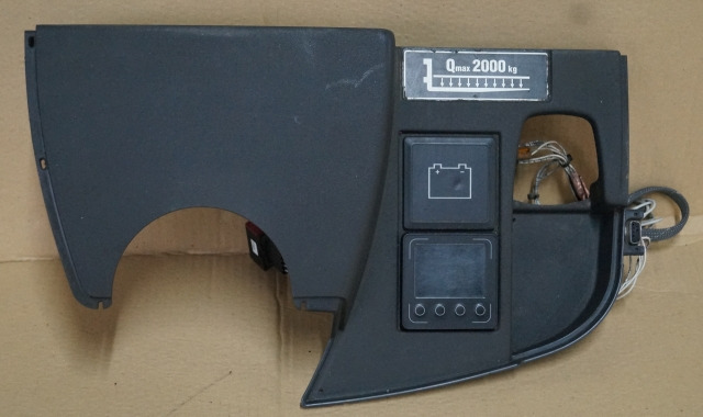 Jungheinrich 51212750 | Dashboard including KD mini 51457955 and LED battery ind - Mērinstrumentu panelis - Iekraušanas tehnika: foto 1 Jungheinrich 51212750 | Dashboard including KD mini 51457955 and LED battery ind - Mērinstrumentu panelis - Iekraušanas tehnika: foto 1