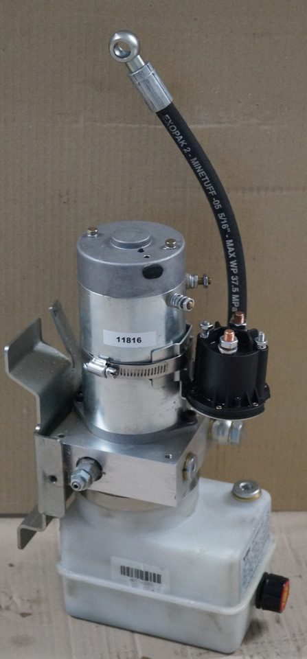 Jungheinrich 51773808 | Pump unit VIBO MD24120 24V 1,2Kw for EJE M13 Pump unit VIBO MD24120 24V 1,2Kw for EJE M13 - Hidrauliskais sūknis - Iekraušanas tehnika: foto 1 Jungheinrich 51773808 | Pump unit VIBO MD24120 24V 1,2Kw for EJE M13 Pump unit VIBO MD24120 24V 1,2Kw for EJE M13 - Hidrauliskais sūknis - Iekraušanas tehnika: foto 1