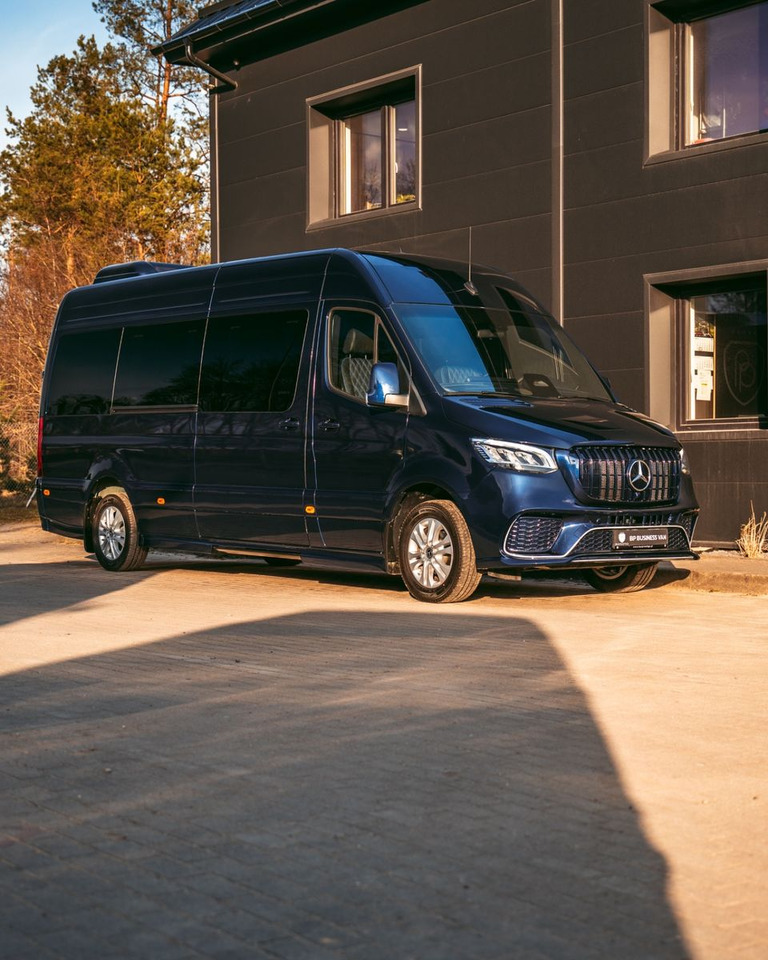 Mercedes-Benz Sprinter 319 VIP Van/ Sleeping Area/ Ski Holders - Pasažieru furgons: foto 3 Mercedes-Benz Sprinter 319 VIP Van/ Sleeping Area/ Ski Holders - Pasažieru furgons: foto 3