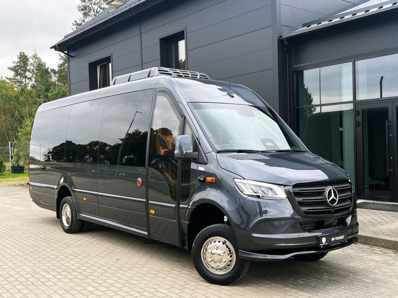 Mercedes-Benz Sprinter 519 AWD 4x4 TOURIST / 21 to 24 Seats - Mikroautobuss, Pasažieru furgons: foto 1 Mercedes-Benz Sprinter 519 AWD 4x4 TOURIST / 21 to 24 Seats - Mikroautobuss, Pasažieru furgons: foto 1