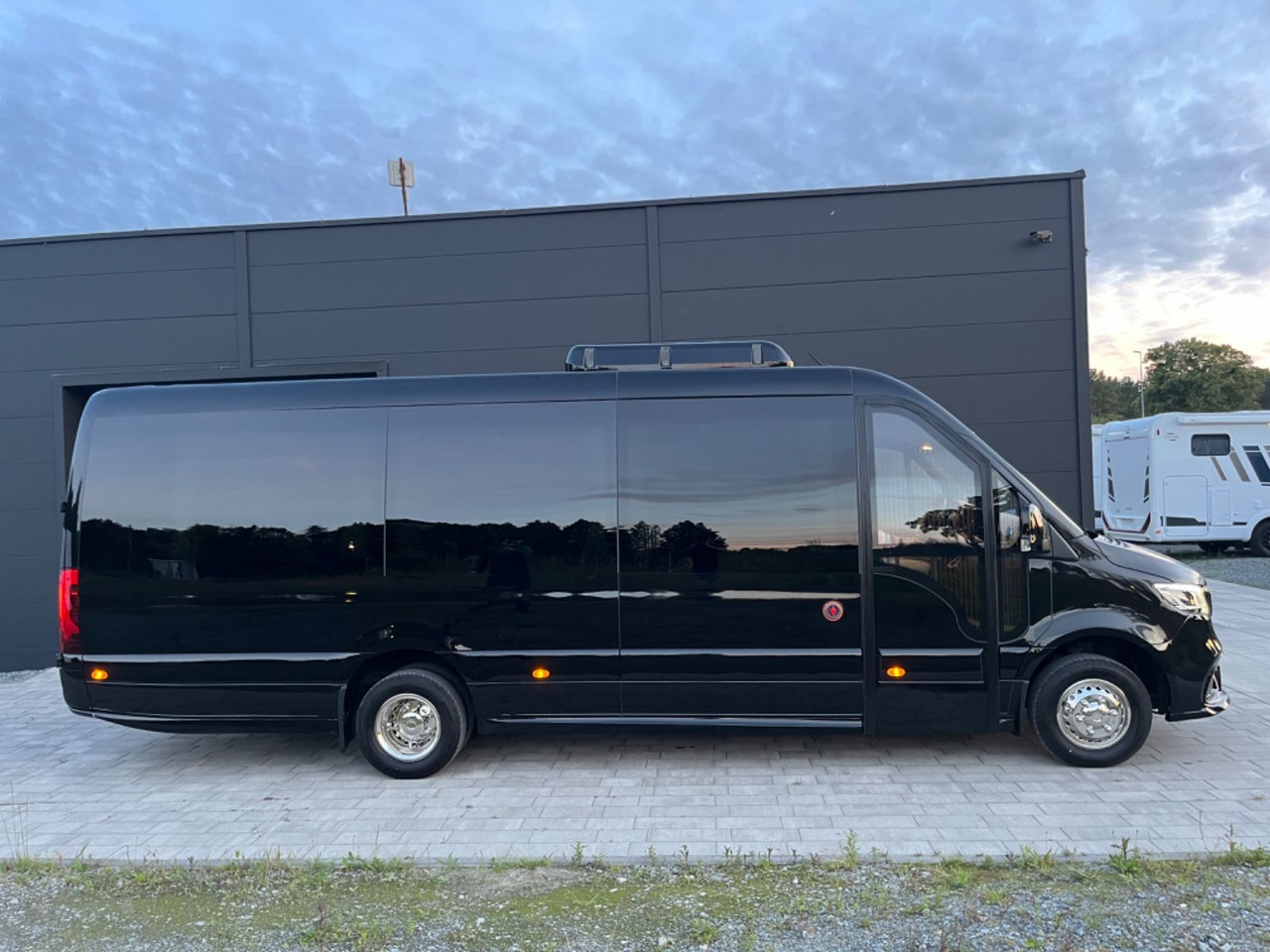 Mercedes-Benz Sprinter 519 XL /19+1+1/Luxury Bus /Coming Soon! Mercedes-Benz Sprinter 519 XL /19+1+1/Luxury /Panorama Windows - Mikroautobuss, Pasažieru furgons: foto 4 Mercedes-Benz Sprinter 519 XL /19+1+1/Luxury Bus /Coming Soon! Mercedes-Benz Sprinter 519 XL /19+1+1/Luxury /Panorama Windows - Mikroautobuss, Pasažieru furgons: foto 4